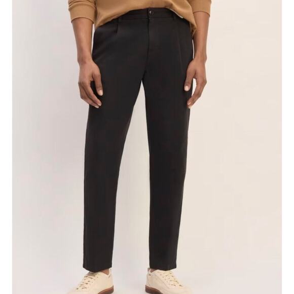 NWOT Everlane The Pleated Air Chino In Black Size   32x32 - Picture 1 of 9